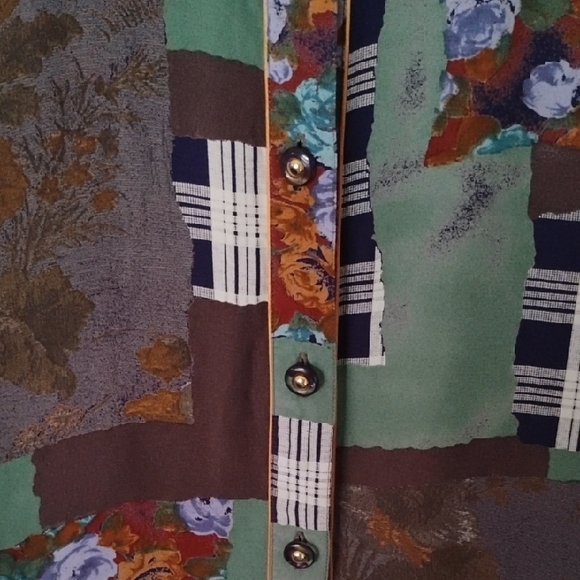 Patchwork Floral Button Down Vintage Shirt - Picture 4 of 4